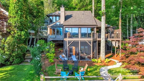 35 Toxaway Landing DR, Lake Toxaway, NC 28747