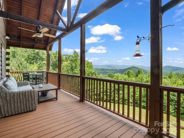 537 Summit Pkwy, Bostic, NC 28018