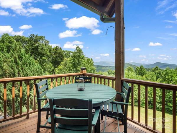 537 Summit Pkwy, Bostic, NC 28018