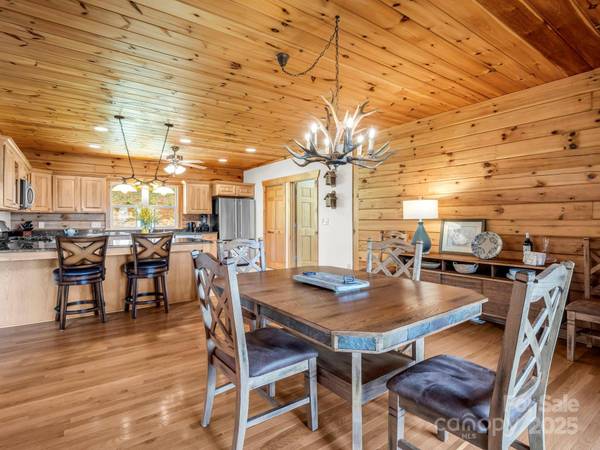 537 Summit Pkwy, Bostic, NC 28018