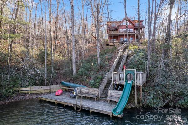 1029 Rainbow CIR, Lake Lure, NC 28746