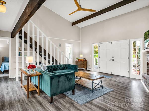 486 Oxford RD, Lake Junaluska, NC 28745