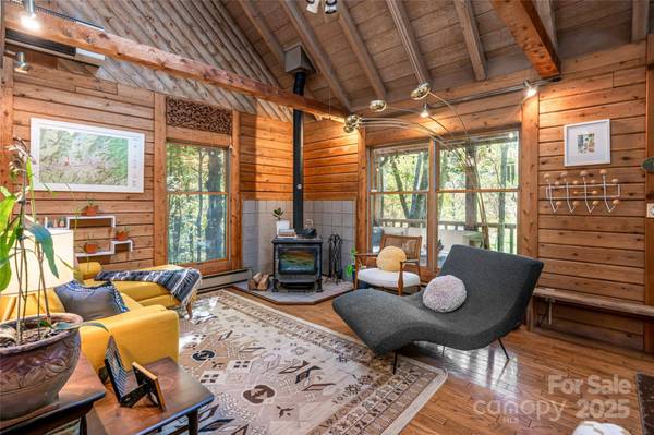 15 Coneflower CT, Black Mountain, NC 28711