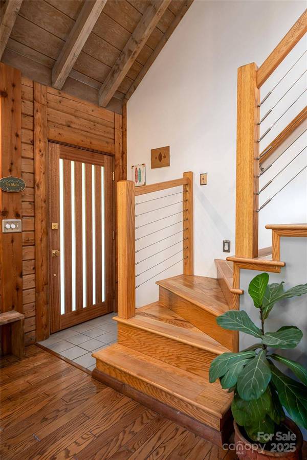 15 Coneflower CT, Black Mountain, NC 28711