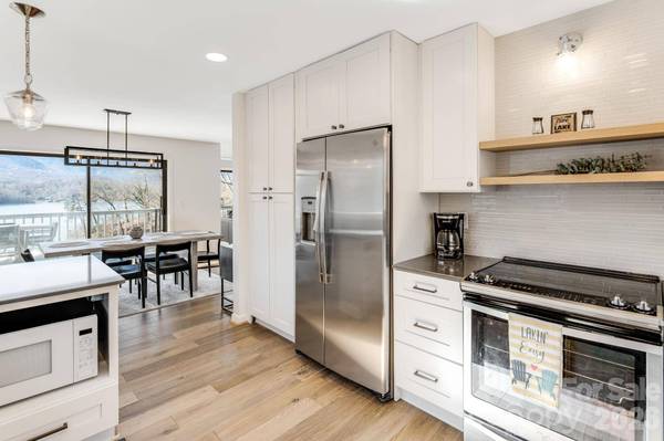 166 Pier Point DR #19 & 20, Lake Lure, NC 28746