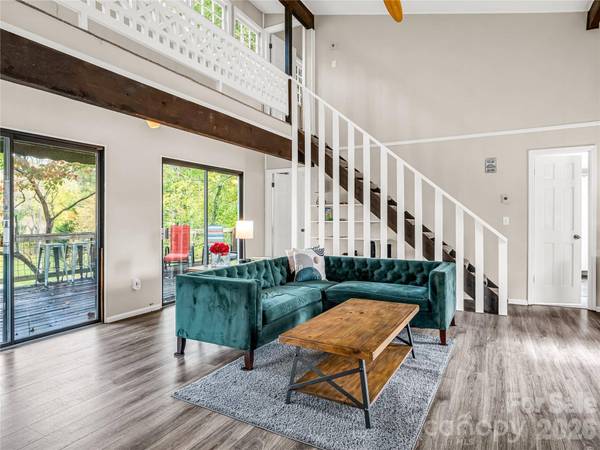 486 Oxford RD, Lake Junaluska, NC 28745