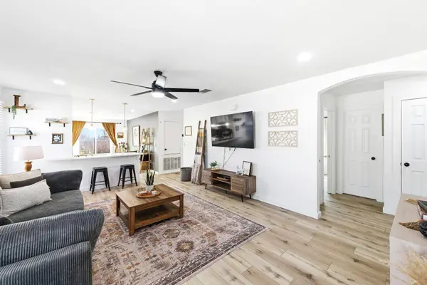 5905 Los Dios PL, Del Valle, TX 78617