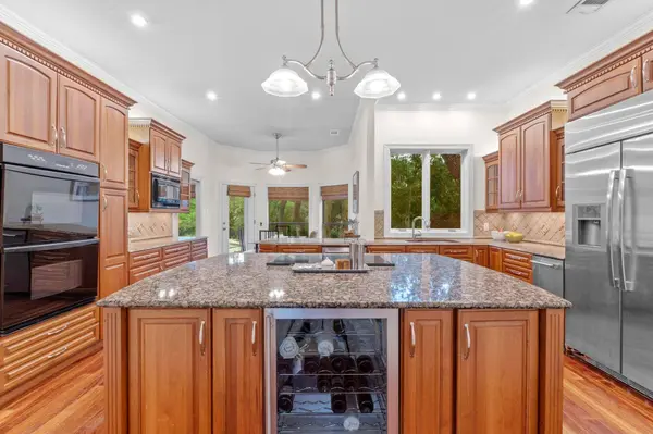8900 Bell Mountain DR, Austin, TX 78730