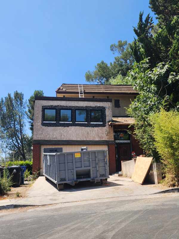 2474 Silver Ridge Avenue, Los Angeles, CA 90039