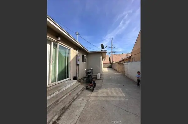 6924 Templeton St, Huntington Park, CA 90255-5004