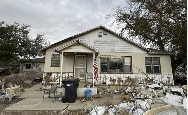 8605 East Avenue J, Lancaster, CA 93535