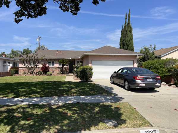1337 West Porter Avenue, Fullerton, CA 92833