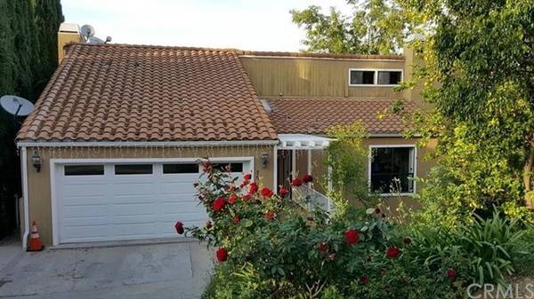 3616 Roberts View Place, Los Angeles, CA 91604