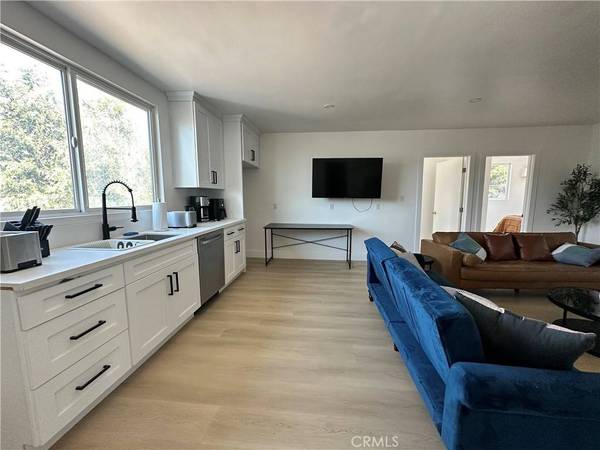 3115 Arvia ST #1B, Los Angeles, CA 90065