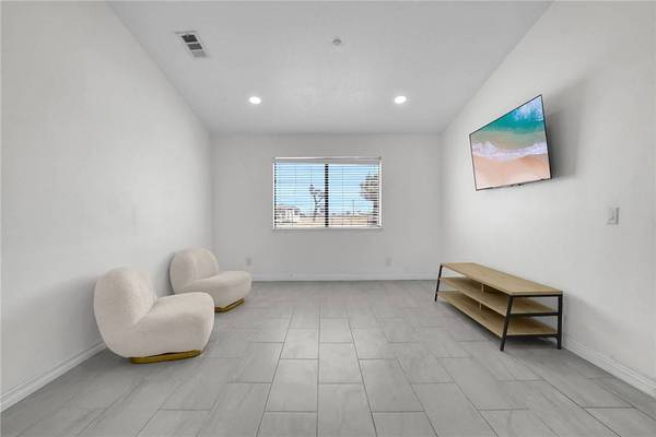 13451 Sonora RD, Phelan, CA 92371
