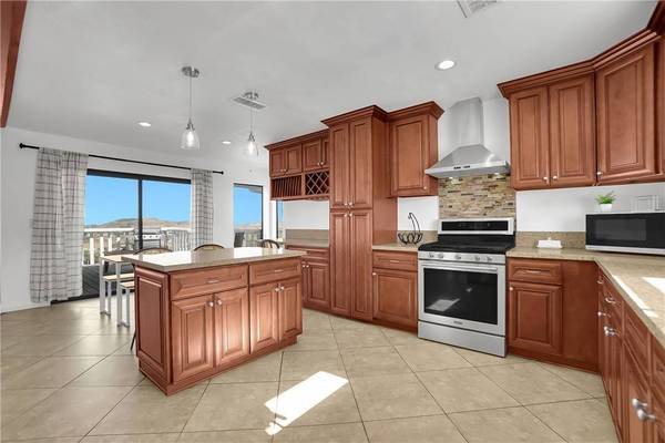 39158 Vista Del Bosque, Murrieta, CA 92562