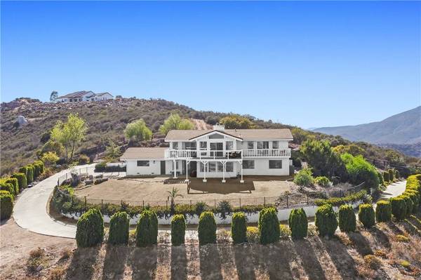 39158 Vista Del Bosque