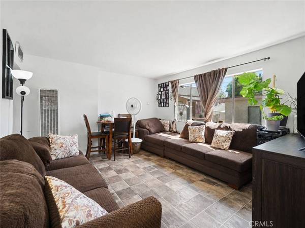 3249 E 4th, Los Angeles, CA 90063