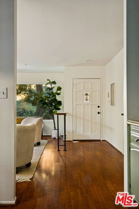 1801 Marion DR, Glendale, CA 91205