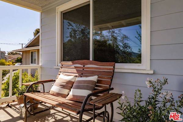 2907 El Caminito ST, La Crescenta, CA 91214