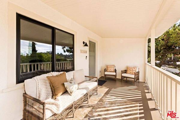 1140 Oberlin DR, Glendale, CA 91205