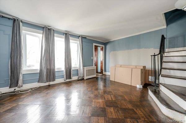 114-64 198th ST, Saint Albans, NY 11412