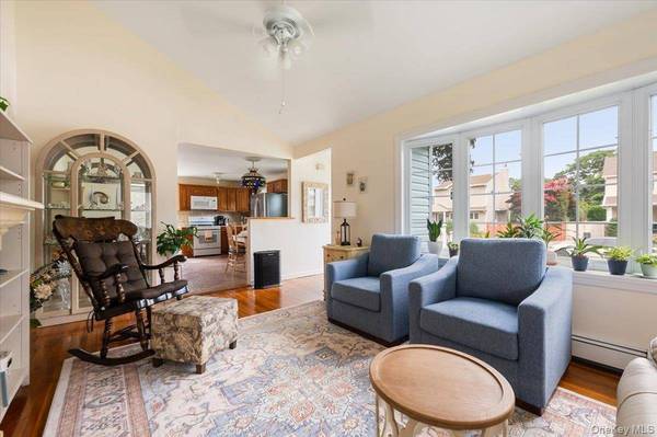 3888 Mill RD, Seaford, NY 11783