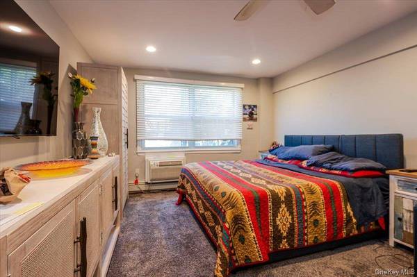 111 S Centre AVE #2-KK, Rockville Centre, NY 11570