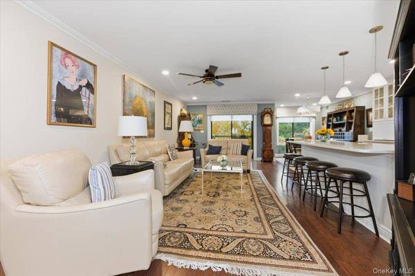 99 S Park AVE #311, Rockville Centre, NY 11570