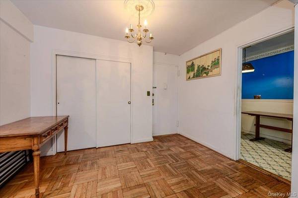 33-44 93rd ST #1-P, Jackson Heights, NY 11372