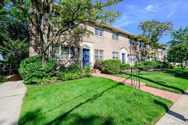 2 N Lewis PL #1.4B