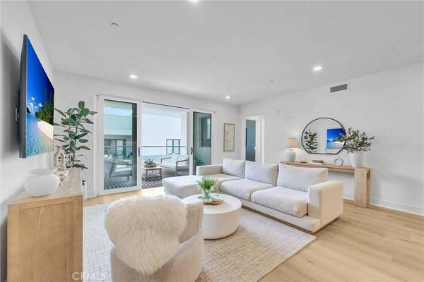 16123 Dawn WAY, Tustin, CA 92782