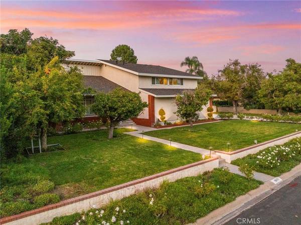 18471 Hillcrest, Villa Park, CA 92861