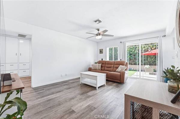 21005 Longworth, Lakewood, CA 90715