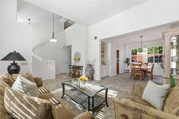 2061 Pueblo, Tustin, CA 92782