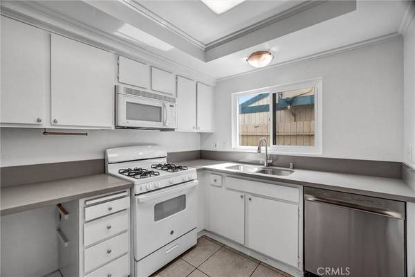 4526 Heil, Huntington Beach, CA 92649