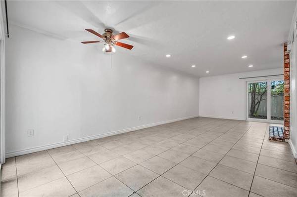 4526 Heil, Huntington Beach, CA 92649