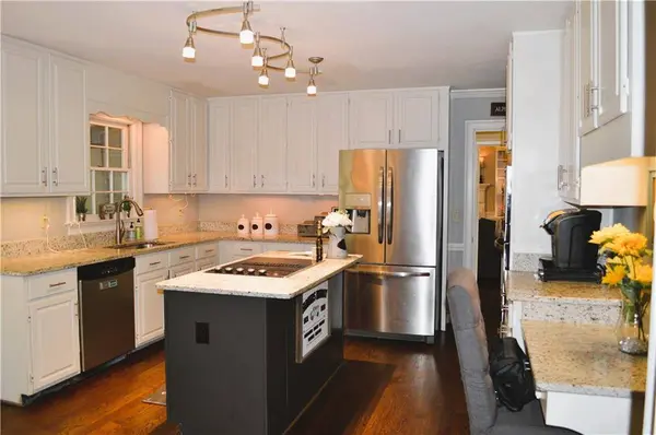 120 North Bluff, Alpharetta, GA 30004