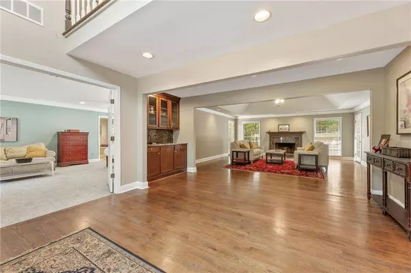 5380 Bannergate DR, Johns Creek, GA 30022