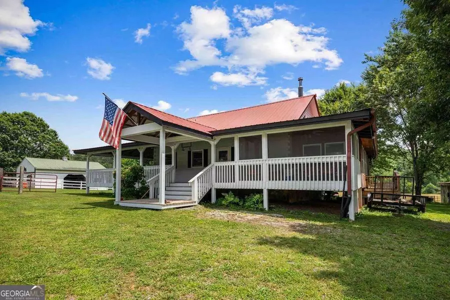 332 Night Ln, Epworth, GA 30541-3007