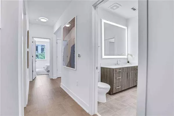 775 Juniper ST NE #327, Atlanta, GA 30308