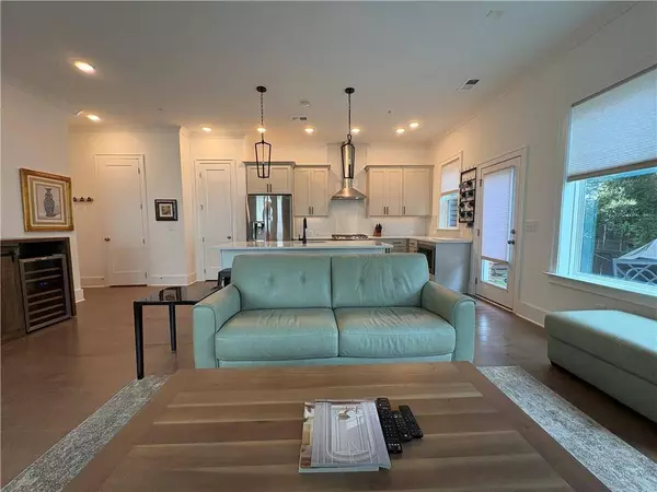 2523 Oakbourne LN, Smyrna, GA 30080