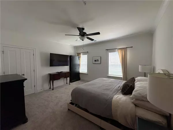 2523 Oakbourne LN, Smyrna, GA 30080