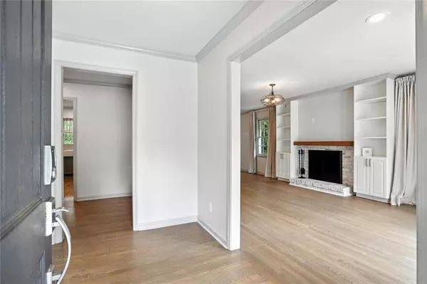 2676 Cottonwood DR, Marietta, GA 30066