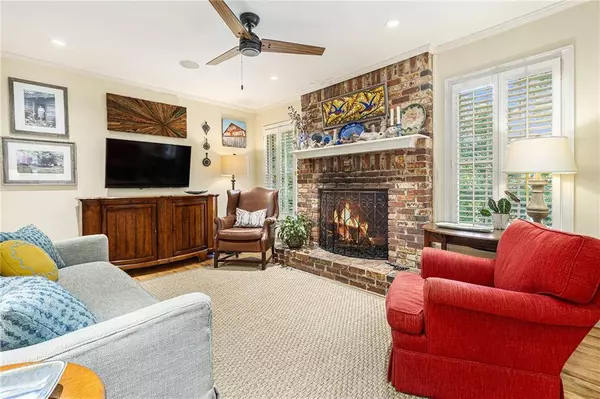 825 Loridans CIR NE, Atlanta, GA 30342