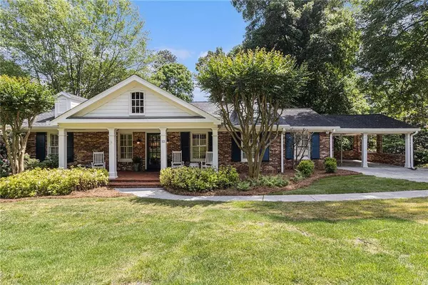 825 Loridans CIR NE, Atlanta, GA 30342