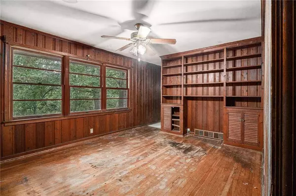 1880 Wellbourne DR NE, Atlanta, GA 30324