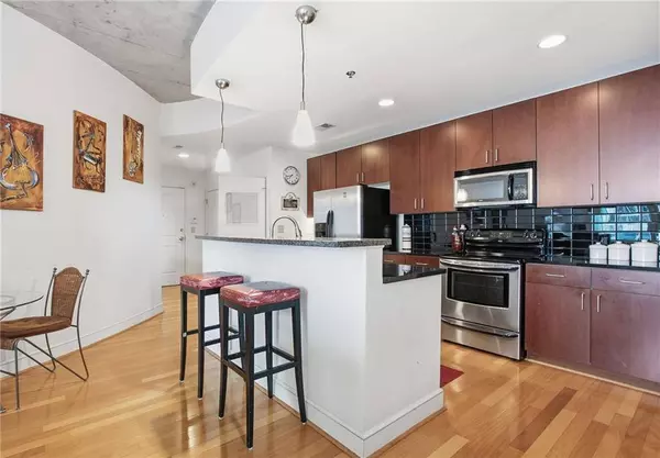 44 Peachtree PL NE #424, Atlanta, GA 30309