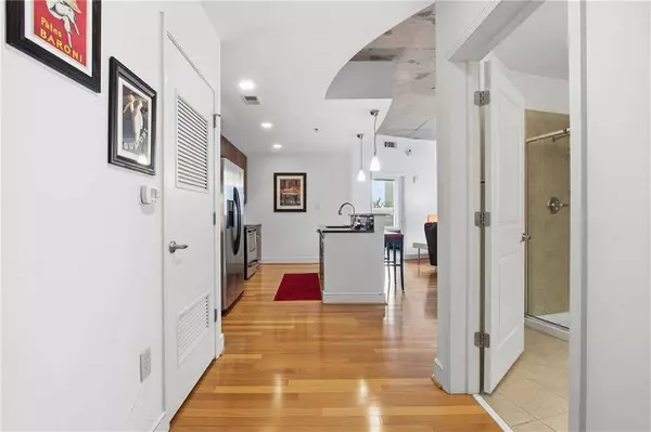 44 Peachtree PL NE #424, Atlanta, GA 30309