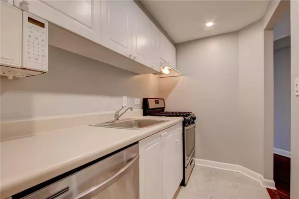 1501 Clairmont RD #1813, Decatur, GA 30033